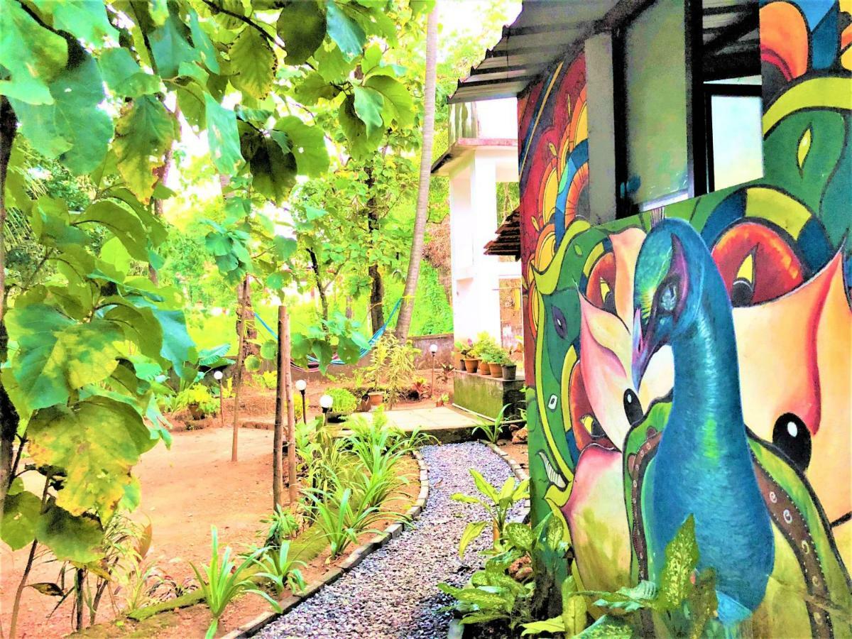 Folklore Hostel Goa Vagator Exterior foto
